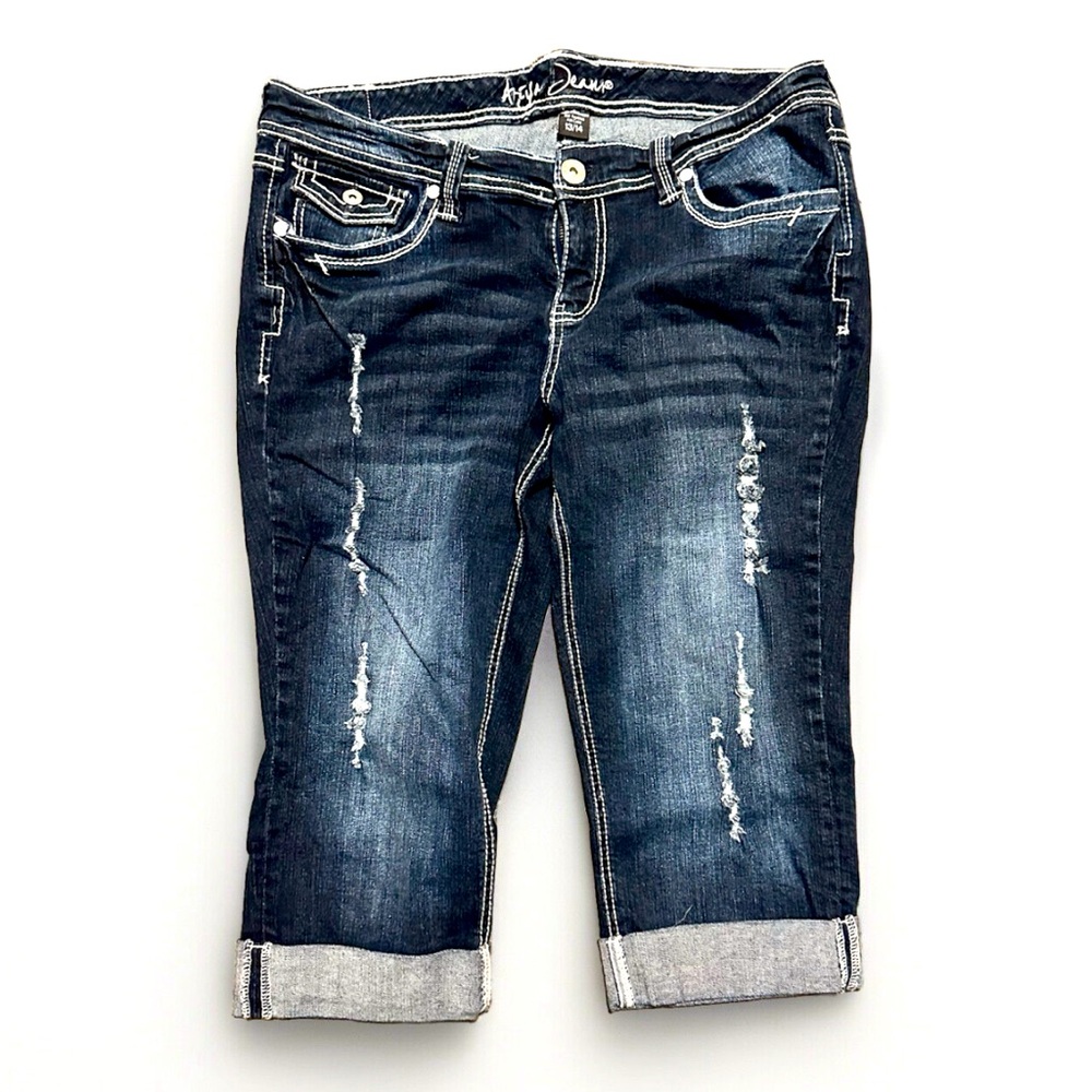 Ariya Jeans 13 / 14 Junior Distressed Capri Low Rise Cuffed Denim Jeans Pockets